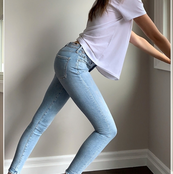 NWOT aritzia Citizen of humanity rocket medium denim 28 - Picture 3 of 11